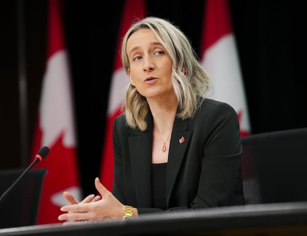 Ontario patient tests negative for Ebola, Canada's top doctor says