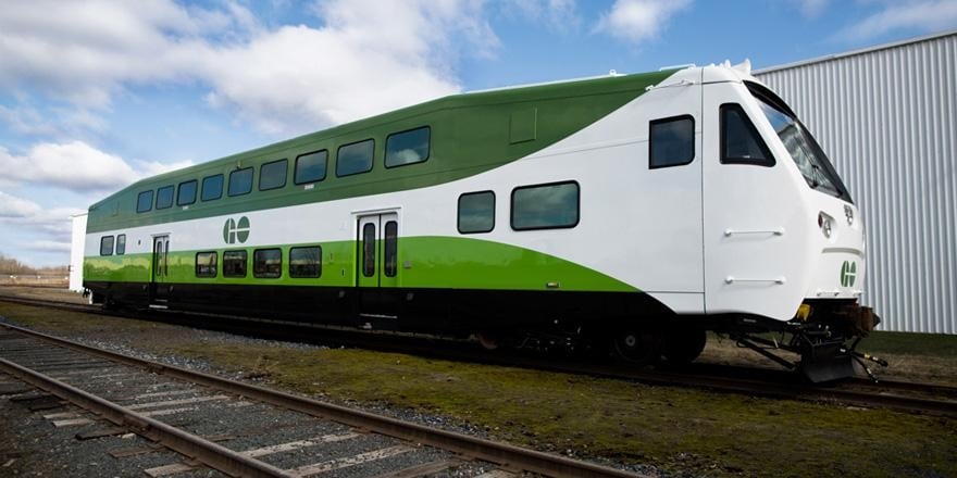 GO train delays in and out of Union Station persist amid signal issues on Lakeshore East line