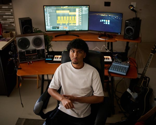 ‘The whole school is just hyped’: Ontario teen producer reacts after working on new Drake tracks
