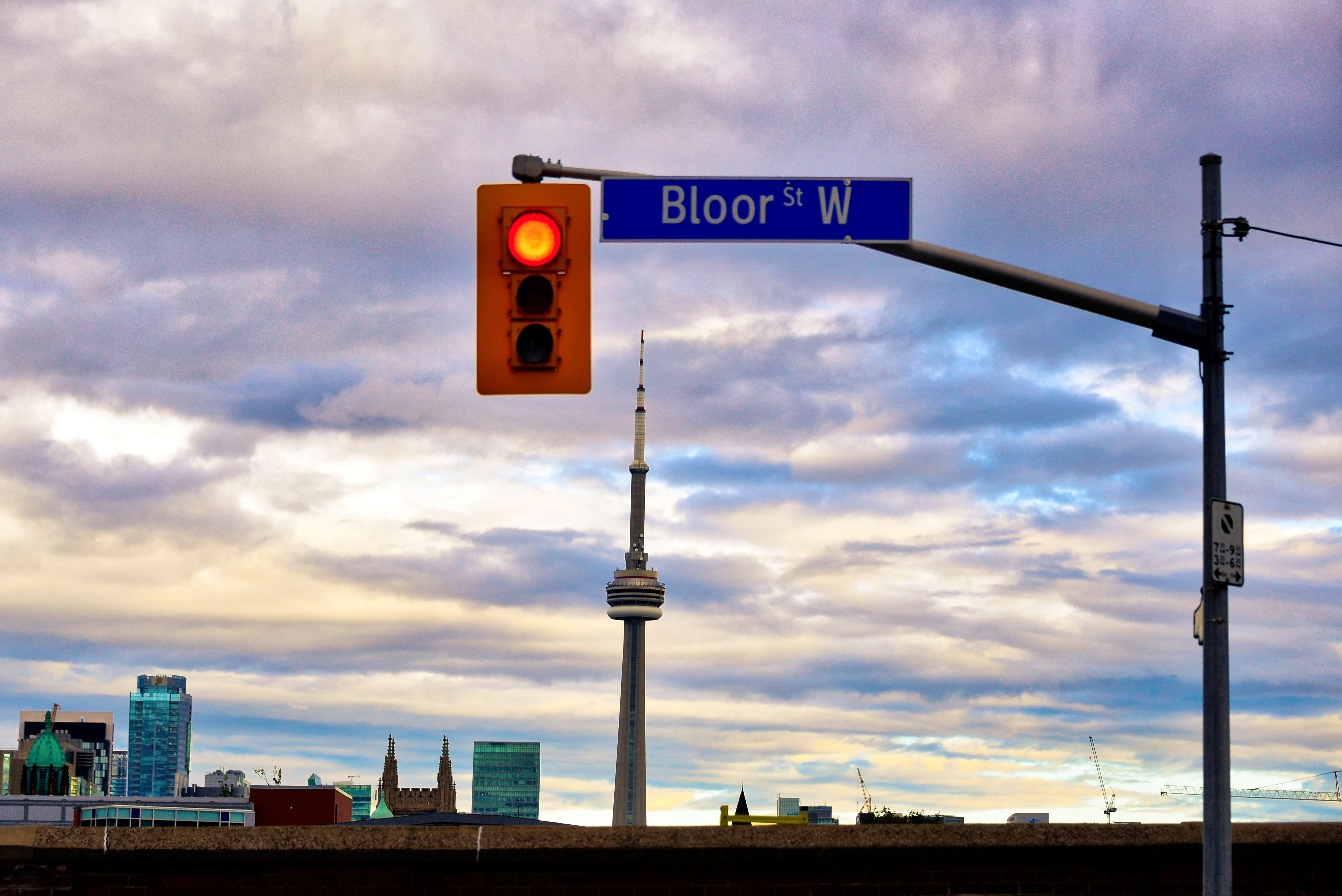 Toronto driver beats 18-year-old traffic ticket following judge’s ‘sarcastic’ remarks